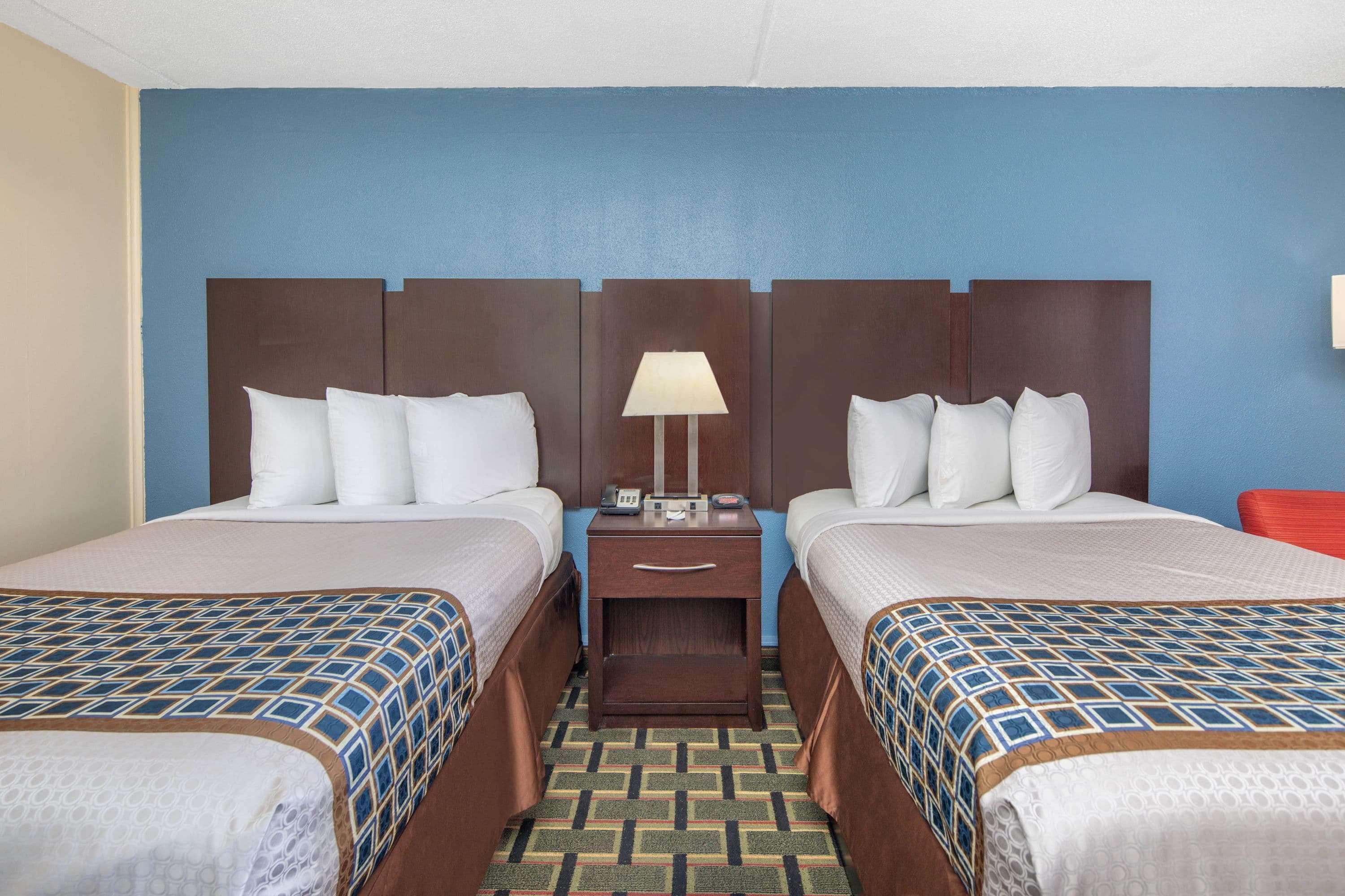 Travelodge By Wyndham Savannah Area/Richmond Hill Exterior foto